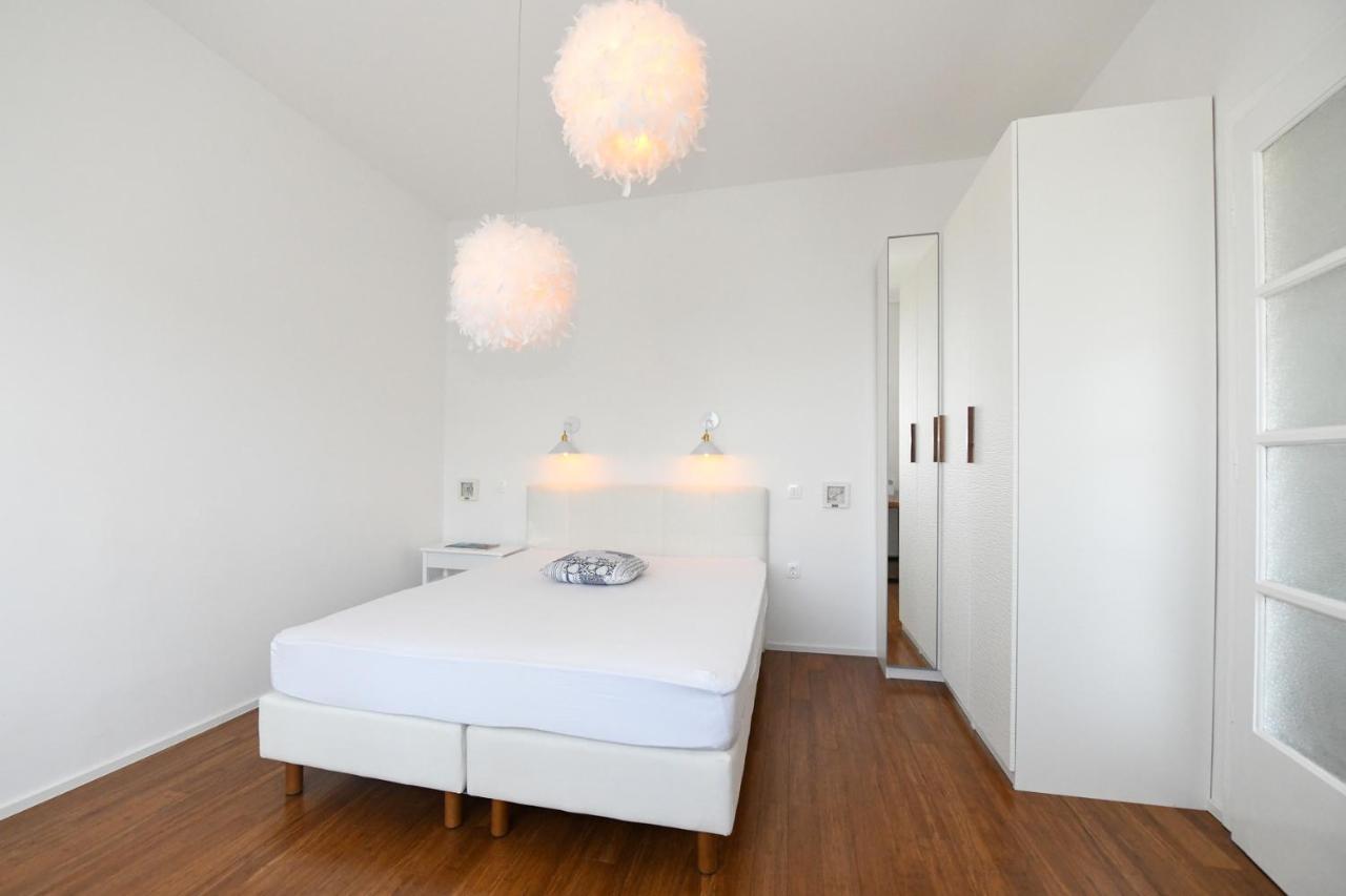 Villa Beatrice By Locap Group Izola Bagian luar foto
